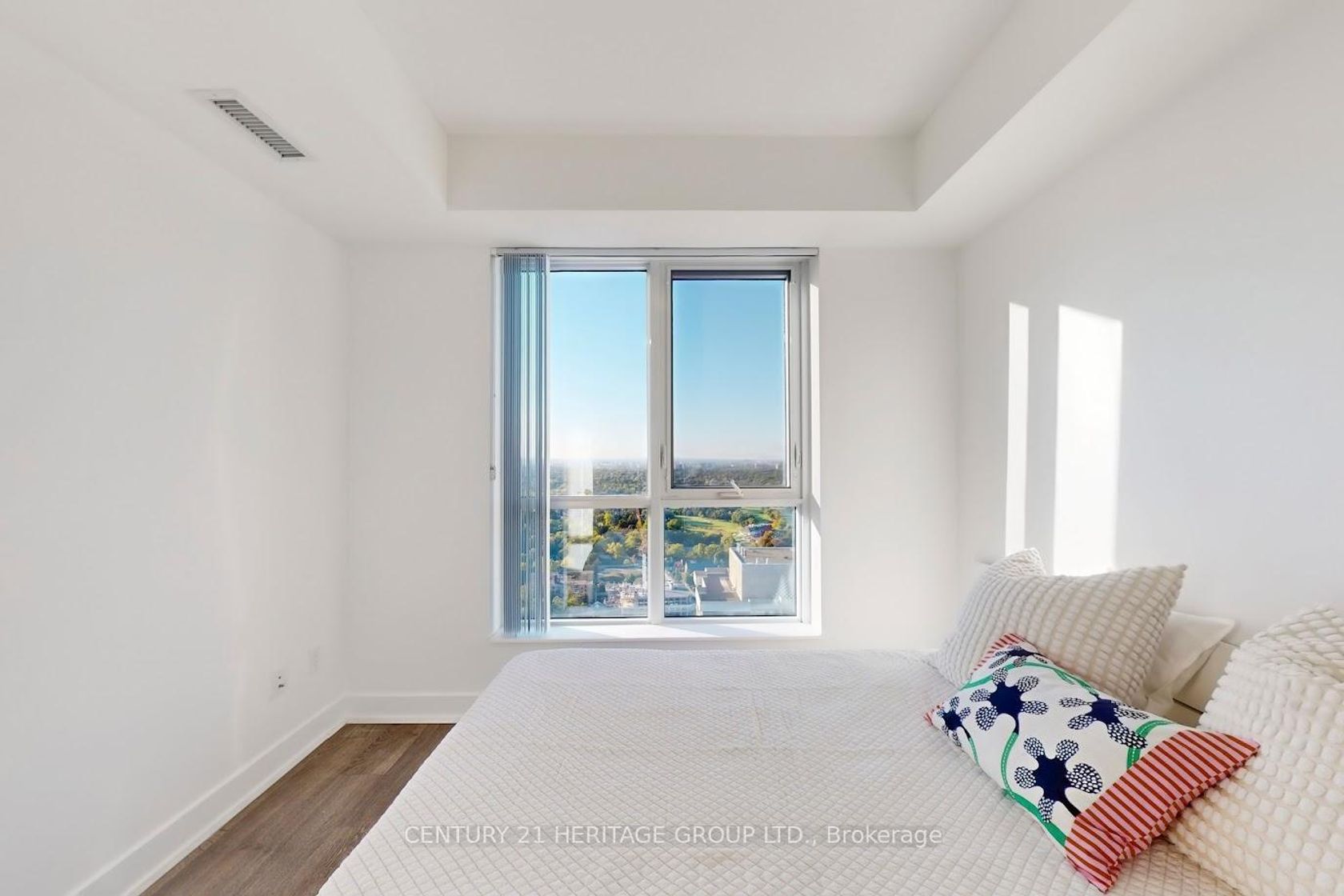 Photo 16 at 4302 - 7 Mabelle Avenue, City Centre West, Toronto Photo 16 at 4302 - 7 Mabelle Avenue, City Centre West, Toronto