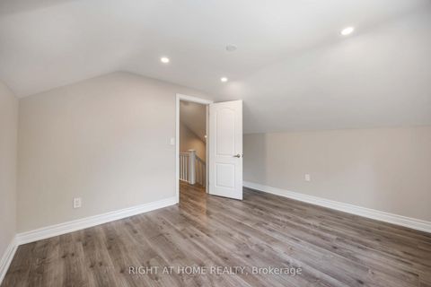 Photo 21 at 12 Rosalie Avenue N, CFB, Toronto