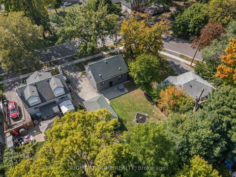 Photo 35 at 12 Rosalie Avenue N, CFB, Toronto