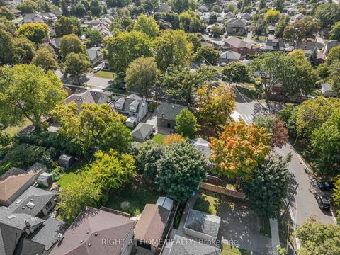 Photo 38 at 12 Rosalie Avenue N, CFB, Toronto
