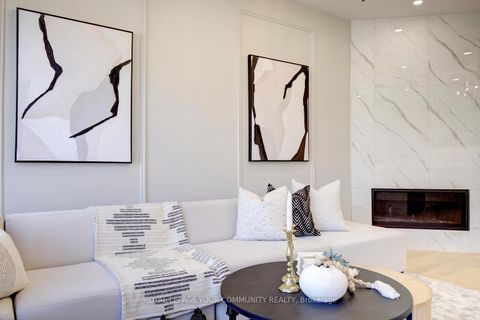 Photo 15 at 167 SIR SANFORD FLEMING Way, Patterson, Vaughan