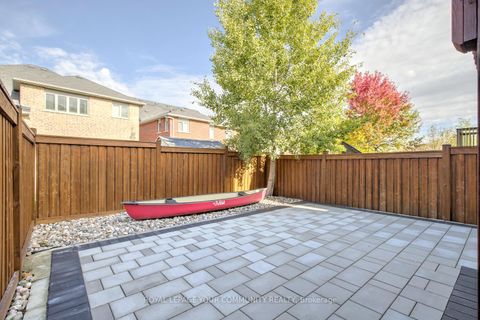 Photo 48 at 167 SIR SANFORD FLEMING Way, Patterson, Vaughan