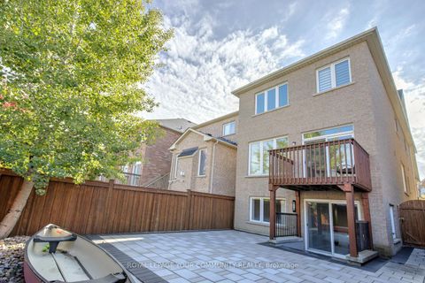 Photo 49 at 167 SIR SANFORD FLEMING Way, Patterson, Vaughan