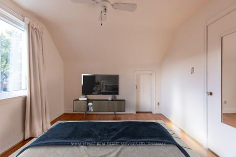 Photo 9 at 15 Burnelm Drive, City Centre West, Toronto