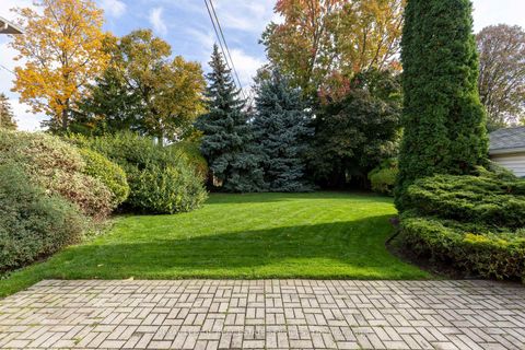 Photo 15 at 15 Burnelm Drive, City Centre West, Toronto