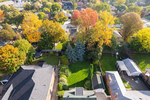 Photo 23 at 15 Burnelm Drive, City Centre West, Toronto