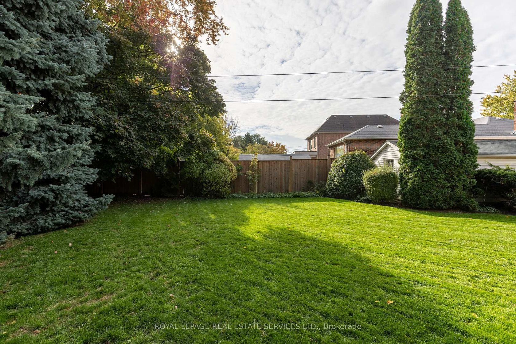 Photo 16 at 15 Burnelm Drive, City Centre West, Toronto Photo 16 at 15 Burnelm Drive, City Centre West, Toronto