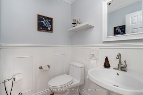 Photo 22 at 1101 Fieldstone Circle, GA Glen Abbey, Oakville