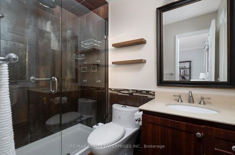 Photo 32 at 1101 Fieldstone Circle, GA Glen Abbey, Oakville