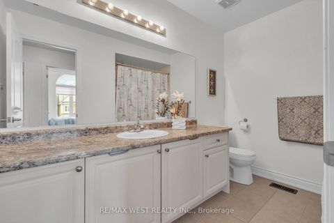 Photo 25 at 61 Zenith Avenue, Kleinburg, Vaughan