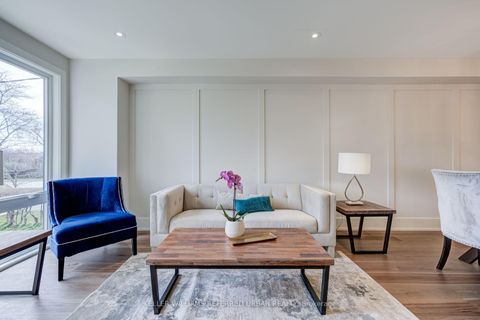 Photo 3 at 62 Ash Crescent, Long Branch, Toronto