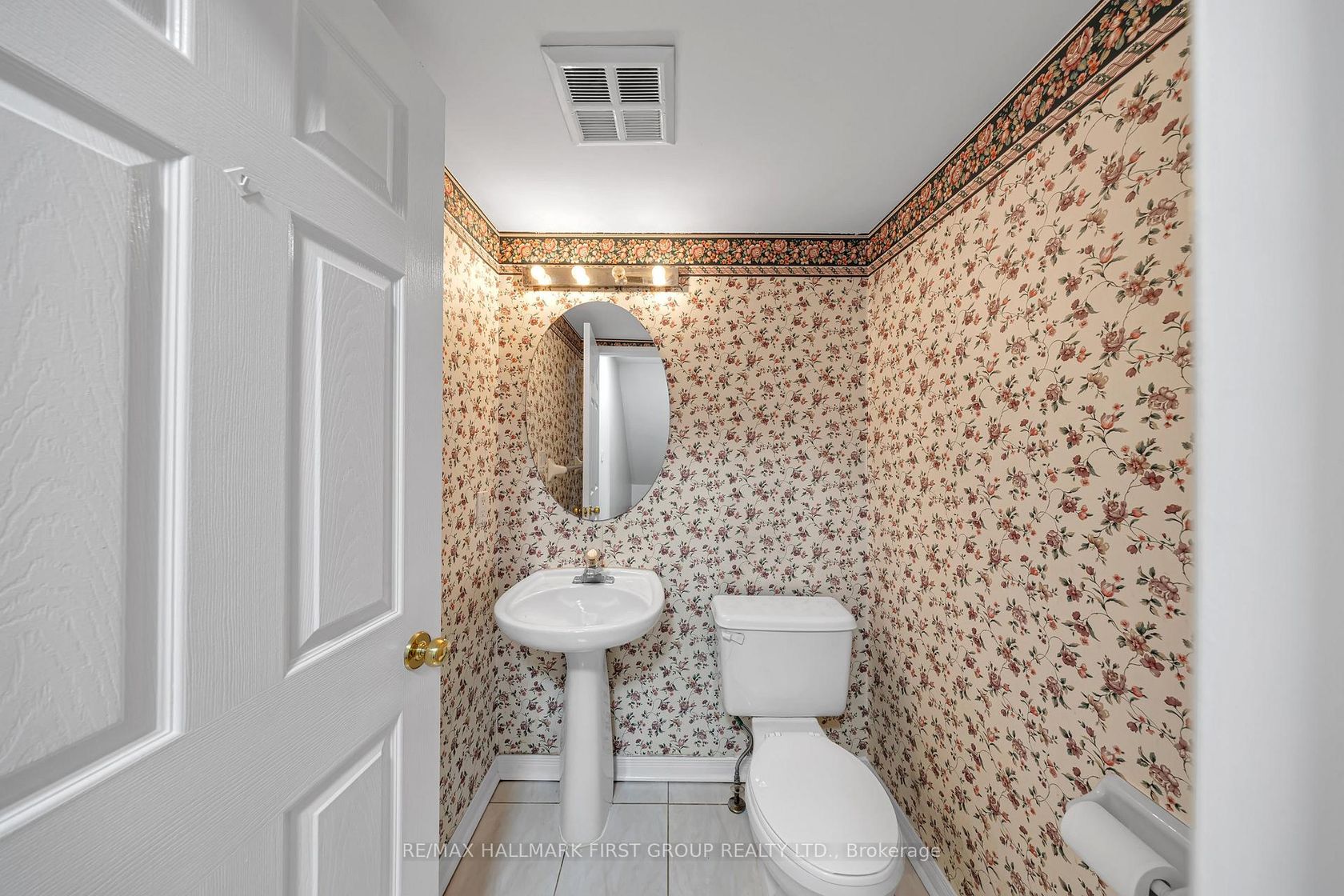 Photo 9 at 102 - 29 Rosebank Drive, Malvern, Toronto Photo 9 at 102 - 29 Rosebank Drive, Malvern, Toronto