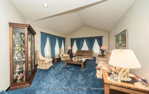 Photo 6 at 4 Edmund Seager Drive, Uplands, Vaughan