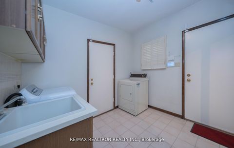 Photo 16 at 4 Edmund Seager Drive, Uplands, Vaughan