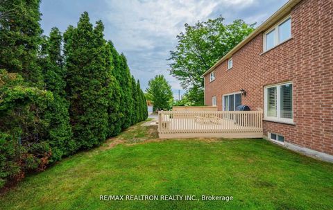 Photo 41 at 4 Edmund Seager Drive, Uplands, Vaughan