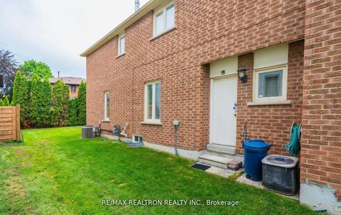 Photo 43 at 4 Edmund Seager Drive, Uplands, Vaughan
