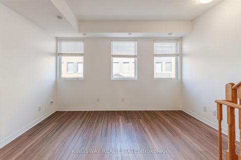 Photo 6 at 50 - 68 Winston Park Boulevard, CFB, Toronto