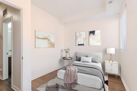 Photo 9 at 50 - 68 Winston Park Boulevard, CFB, Toronto