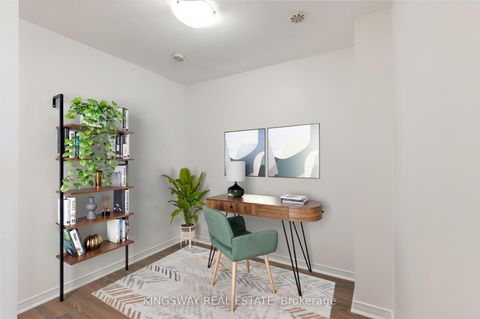 Photo 11 at 50 - 68 Winston Park Boulevard, CFB, Toronto