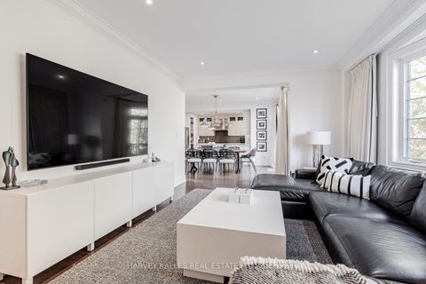 Photo 17 at 74 Rumsey Road, Patterson, Vaughan