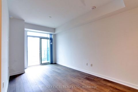 Photo 14 at 1102 - 38 Honeycrisp Crescent, Vaughan Corporate Centre, Vaughan