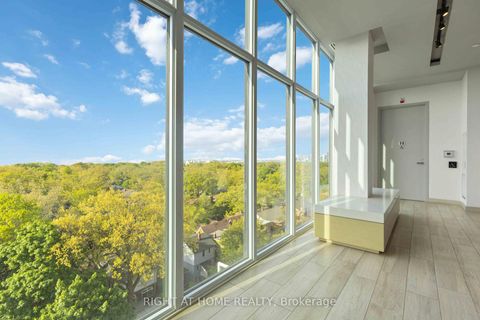 Photo 14 at PH801 - 2301 Danforth Avenue, Danforth, Toronto