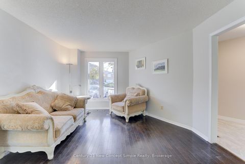 Photo 7 at 12 Kilbarry Court, South Richvale, Richmond Hill