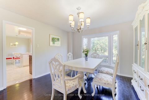 Photo 9 at 12 Kilbarry Court, South Richvale, Richmond Hill