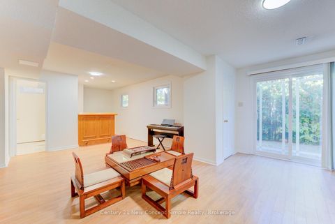 Photo 30 at 12 Kilbarry Court, South Richvale, Richmond Hill