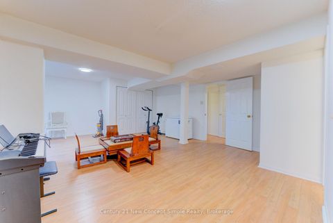 Photo 32 at 12 Kilbarry Court, South Richvale, Richmond Hill