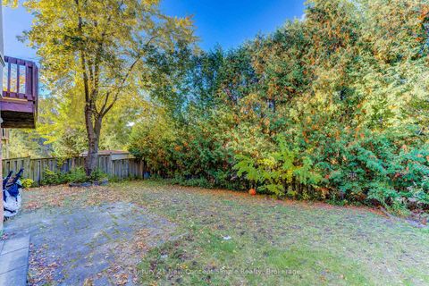 Photo 38 at 12 Kilbarry Court, South Richvale, Richmond Hill