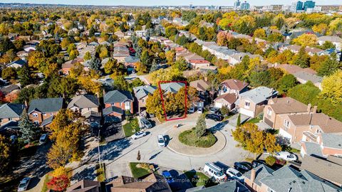 Photo 42 at 12 Kilbarry Court, South Richvale, Richmond Hill