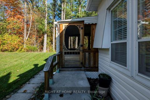 Photo 30 at 18 Riverview Circle, Rural Innisfil, Innisfil