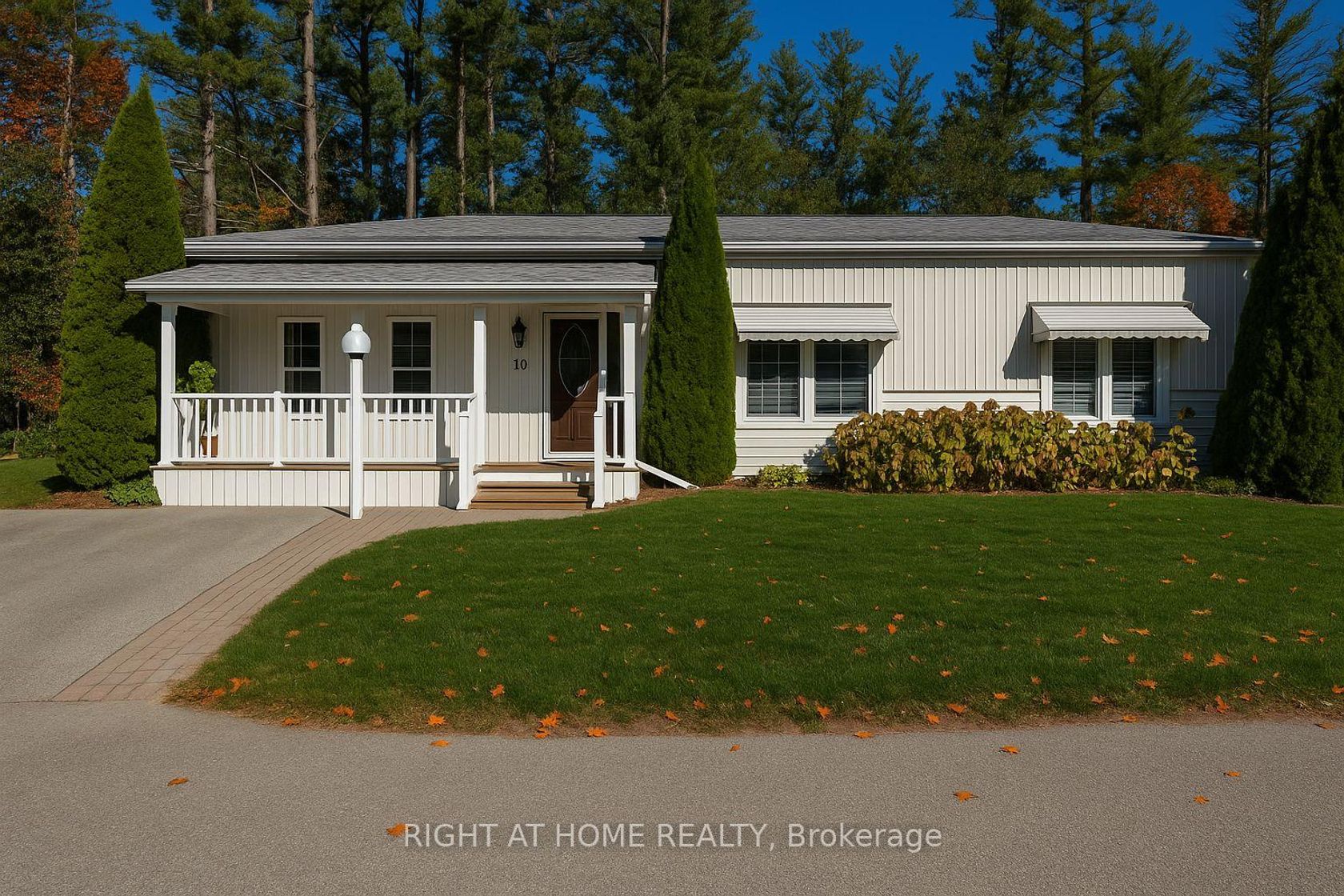 18 Riverview Circle, Rural Innisfil, Innisfil photo number 2