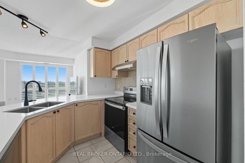 Photo 8 at 704 - 1030 Sheppard Avenue W, Bathurst Manor, Toronto