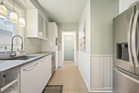 Photo 14 at 101 Sharpe Street, Cliffside, Toronto