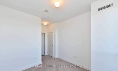 Photo 10 at 2801 - 9 Valhalla Inn Road, City Centre West, Toronto