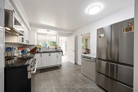 Photo 9 at 8 Burke Street, Newtonbrook West, Toronto