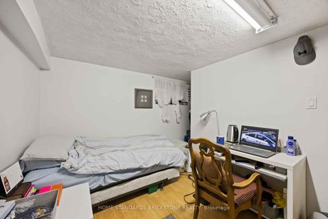 Photo 22 at 8 Burke Street, Newtonbrook West, Toronto
