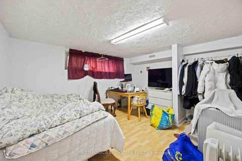 Photo 23 at 8 Burke Street, Newtonbrook West, Toronto