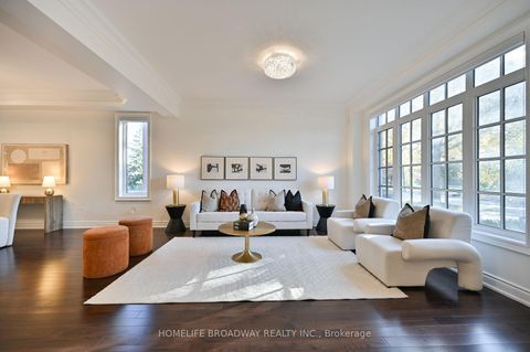 Photo 3 at 55 Avenue Road, South Richvale, Richmond Hill