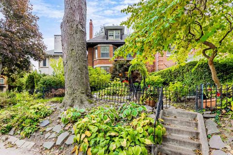 Photo 1 at 38 Foxbar Road, St. Clair, Toronto