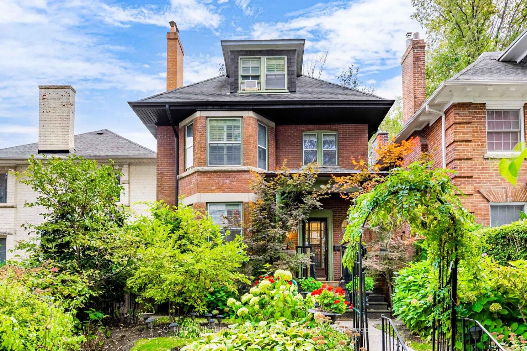 38 Foxbar Road, St. Clair, Toronto 