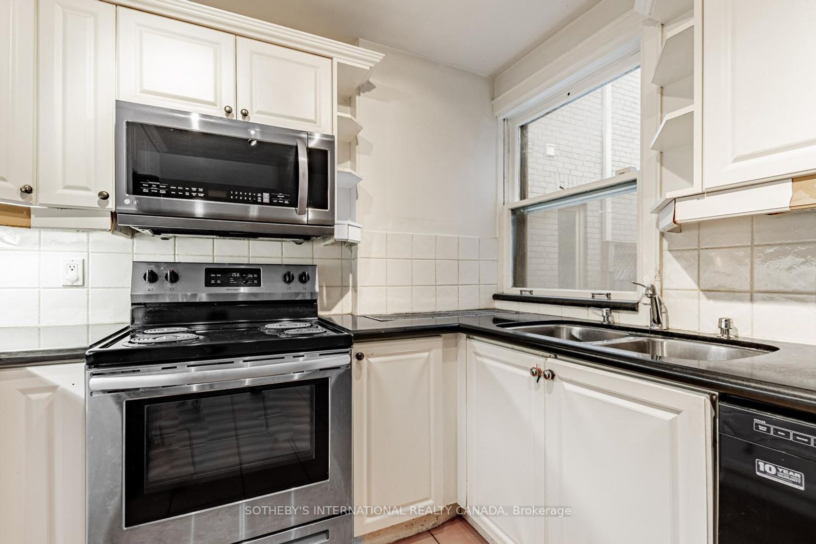 Photo 13 at 38 Foxbar Road, St. Clair, Toronto Photo 13 at 38 Foxbar Road, St. Clair, Toronto