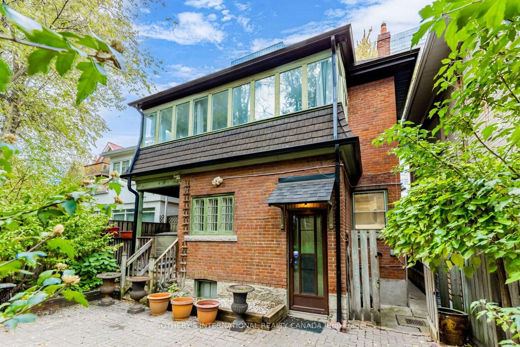 Photo 37 at 38 Foxbar Road, St. Clair, Toronto Photo 37 at 38 Foxbar Road, St. Clair, Toronto