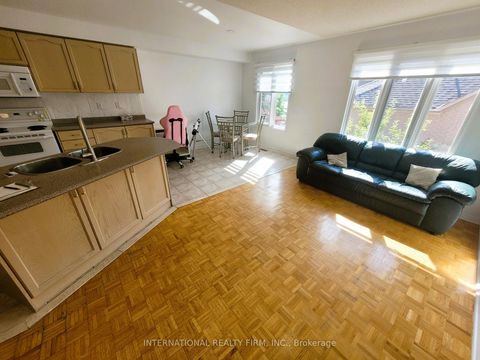 Photo 4 at 50 Beresford Drive, Langstaff, Richmond Hill