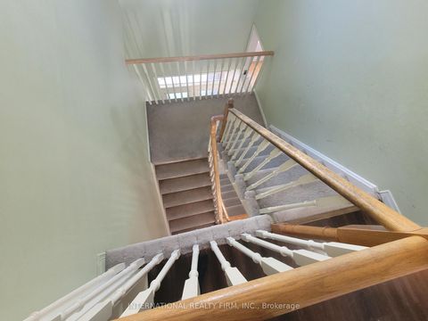 Photo 7 at 50 Beresford Drive, Langstaff, Richmond Hill