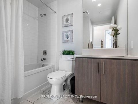 Photo 4 at 1504 - 1 The Esplanade Street, Waterfront Communities C1, Toronto