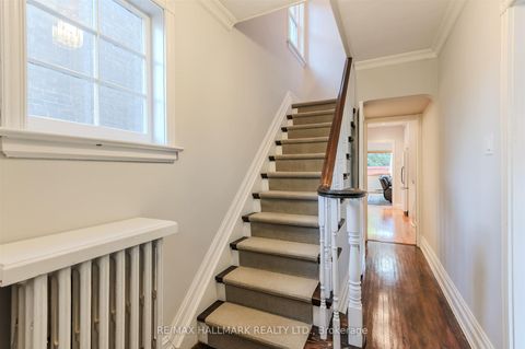 Photo 3 at 79 Parkhurst Boulevard, Leaside, Toronto