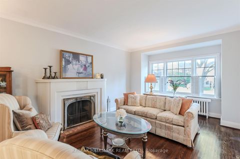 Photo 5 at 79 Parkhurst Boulevard, Leaside, Toronto